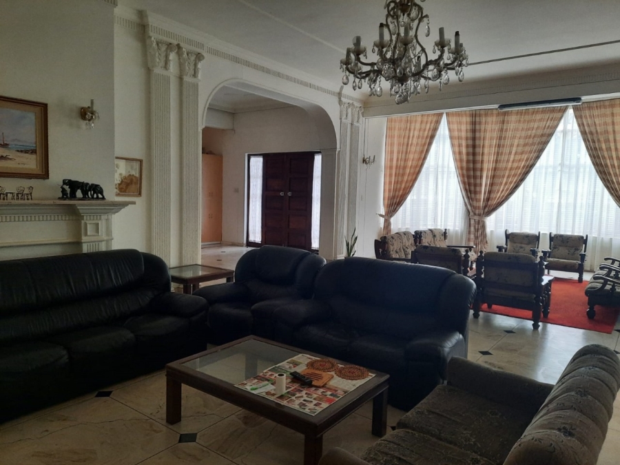 11 Bedroom Property for Sale in Odendaalsrus Free State